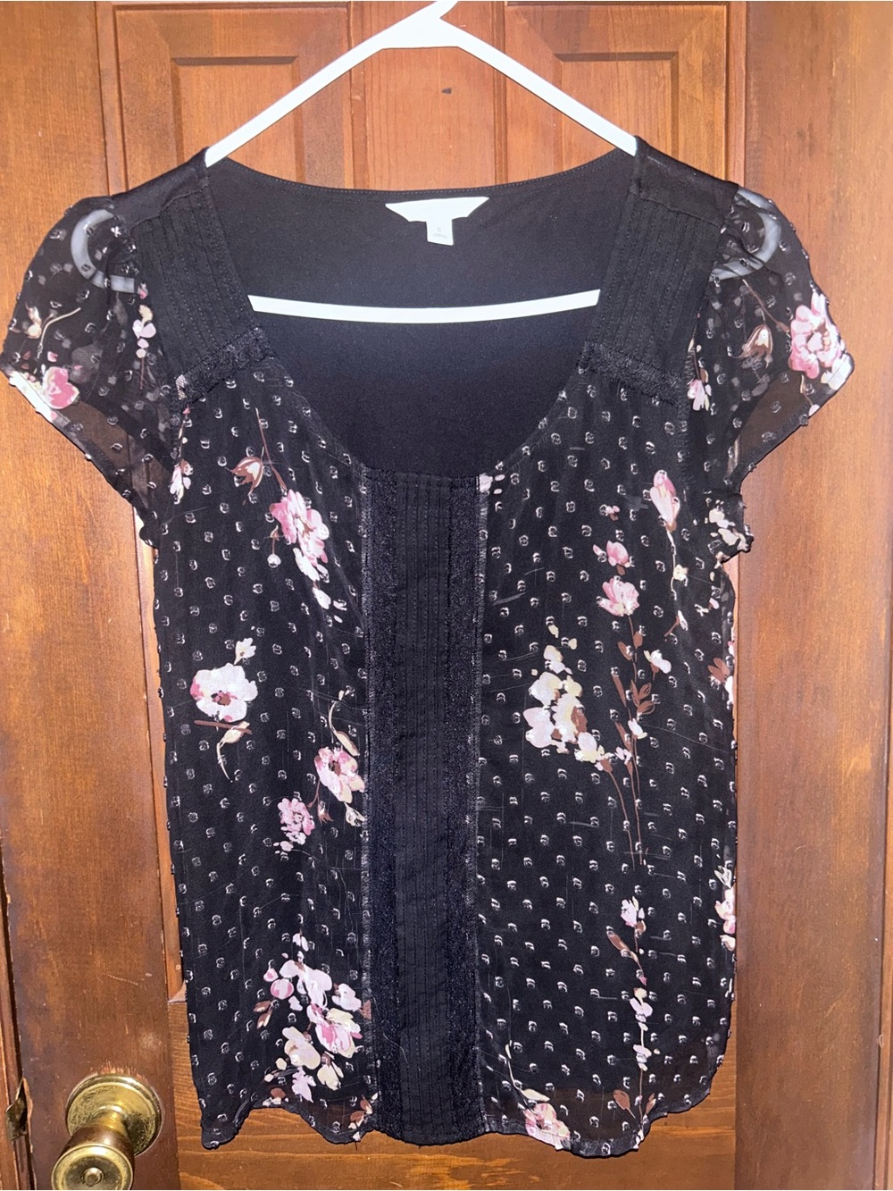 LC Lauren Conrad Black Floral Short-Sleeve Blouse